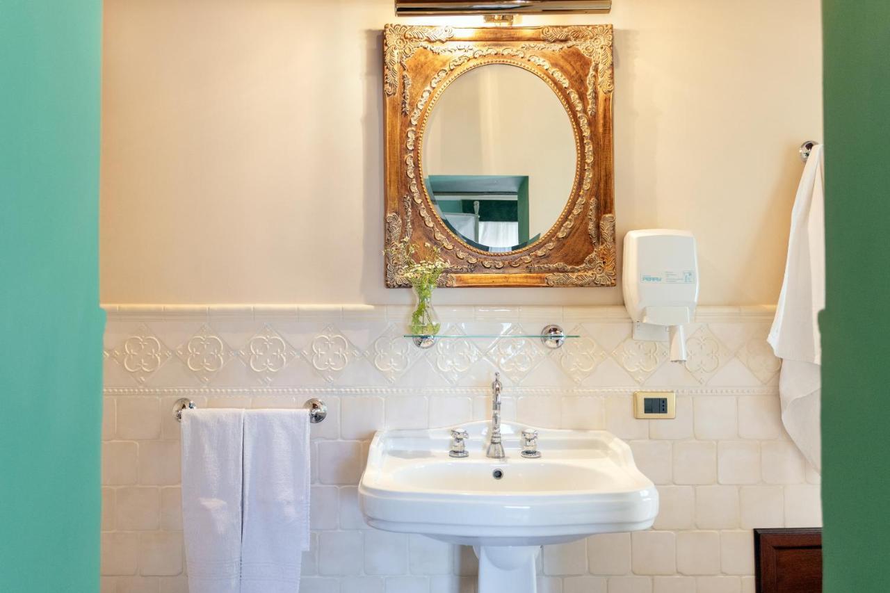Relais Briuccia E Ristorante Capitolo Primo Hotell Montallegro Exteriör bild